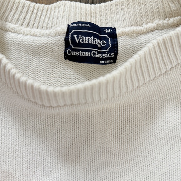 Mount Holyoke oversized sweater college sweater in Cream - Picture 5 of 6